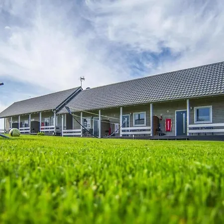 Air-conditioned Homes, Summer Pool, *