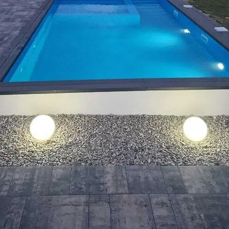 Nyaraló Air-conditioned Homes, Summer Pool, *