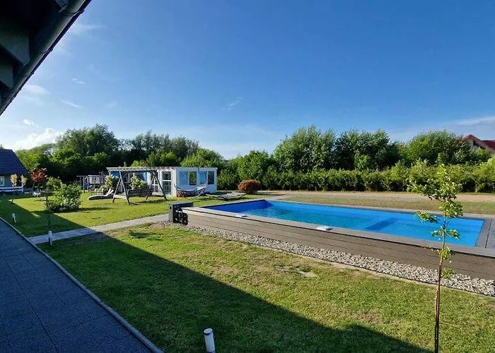 Air-conditioned Homes, Summer Pool, Nyaraló *